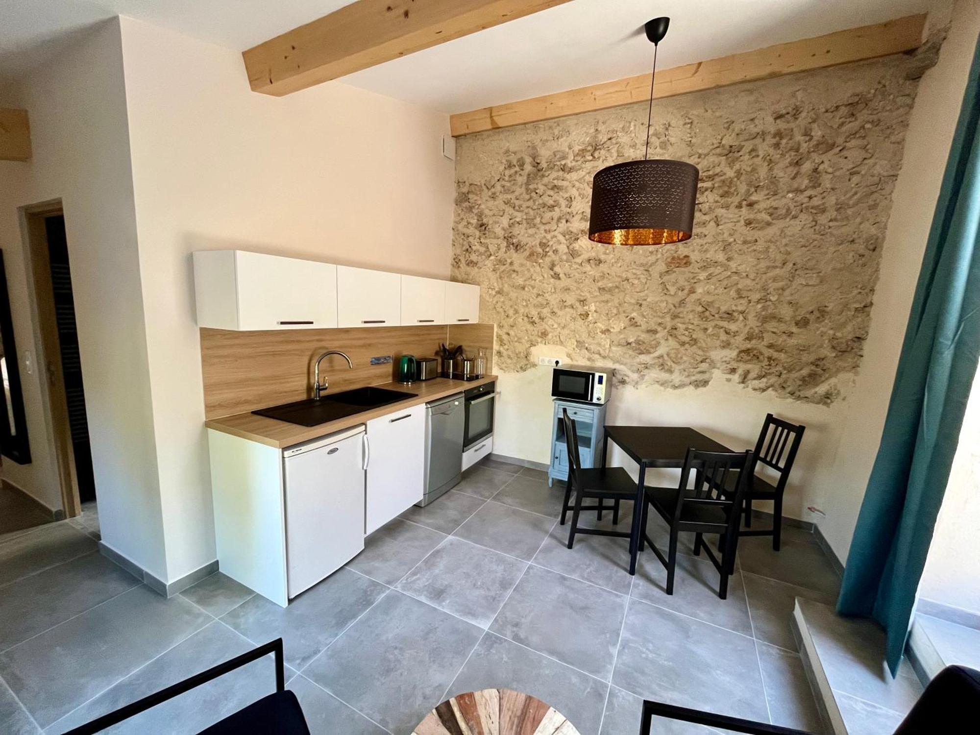 La Parenthese Du Var - Gite Avec Grande Terrasse Vue Sur Piscine Saint-Antonin-du-Var Exterior foto
